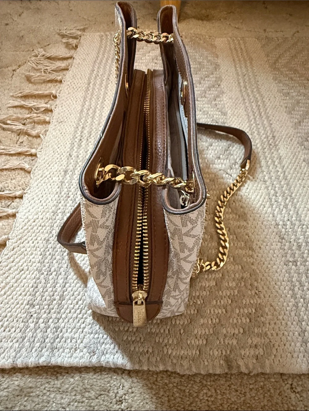 Michael Kors White MK Signature Shoulder Bag with Gold Chain